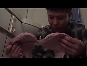 Mother who is fucked by her nephewVQ8B