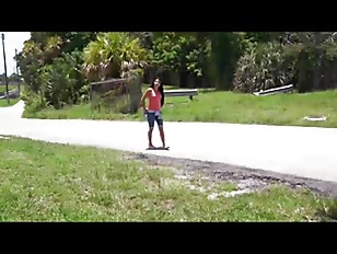 little new basketball player in the interracial teamLGF9EDs