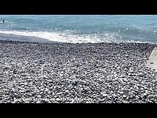 Naughty slutty girlfriend with a wild bush takes deep anal poundingm7TkwMo